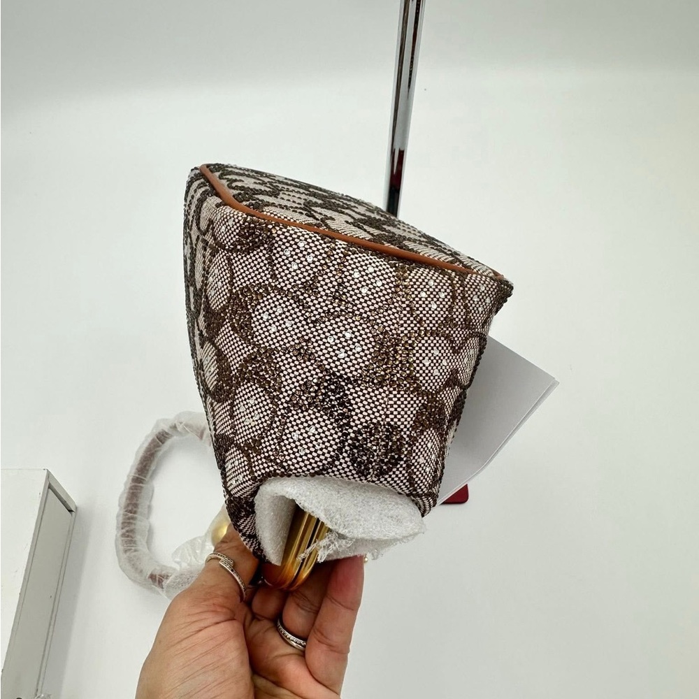 Coach Kisslock Frame Bag 16 In Crystal Signature Jacquard - Picture 10 of 10